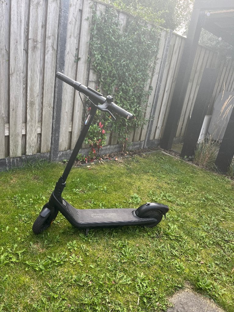 Segway Ninebot E-step, Fietsen en Brommers, Ophalen, Gebruikt, Elektrische step (E-scooter), Segway Ninebot