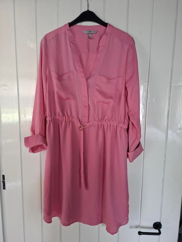 Jurk van H&M, Kleding | Dames, H&M, Zwart, Ophalen of Verzenden, Zo goed als nieuw