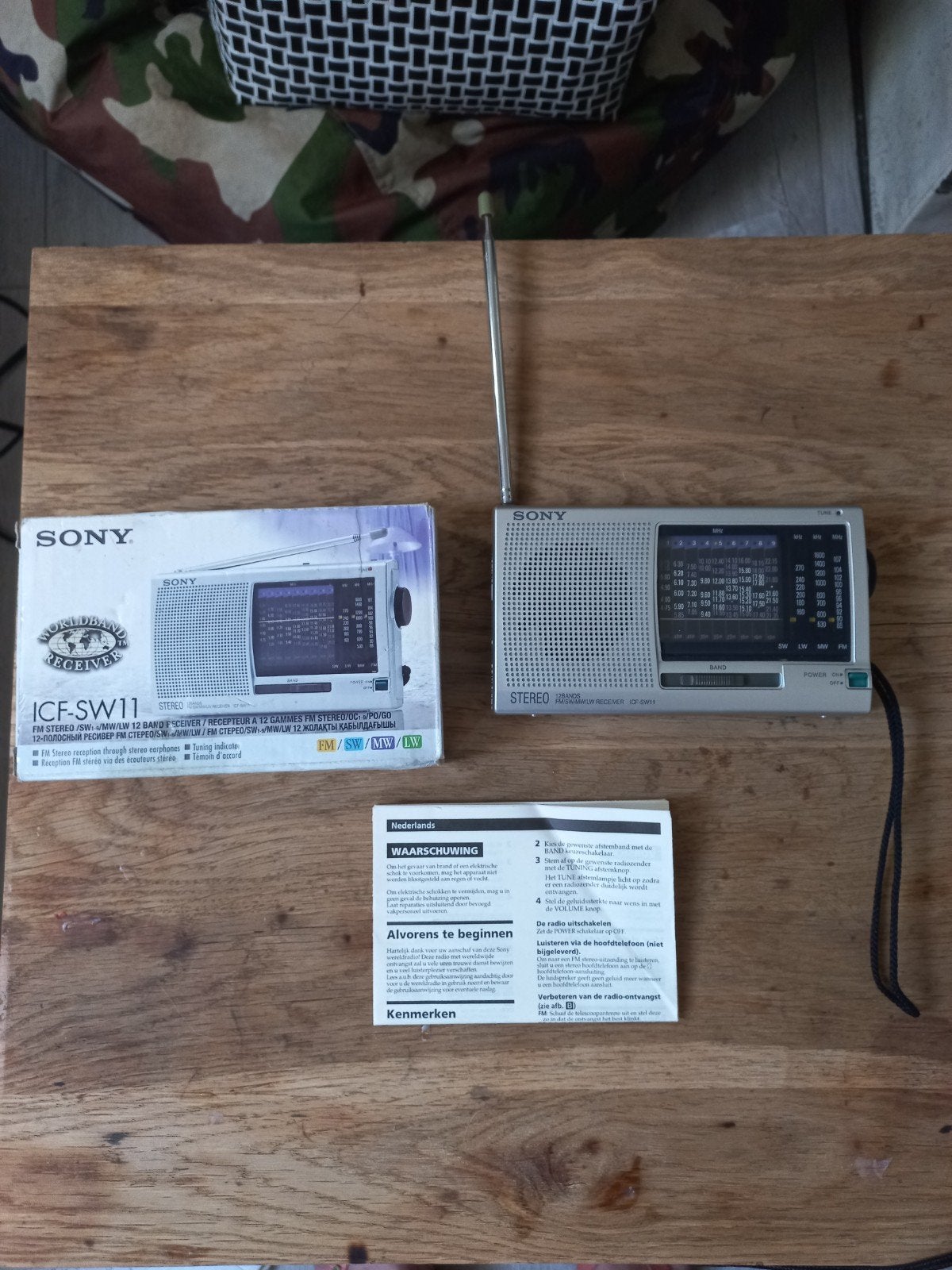 Sony ICF-SW11 Wereldontvanger - Compact en Compleet, Ophalen of Verzenden, Zo goed als nieuw, Wereldontvanger