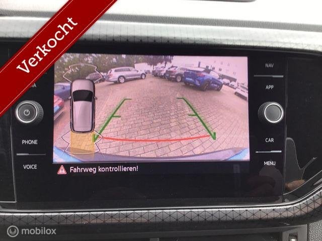 Volkswagen T-Cross 1.0 TSI I R LINE I Camera I LED I 18 Inch, Gebruikt, Zwart, Met garantie (alle), 116 pk