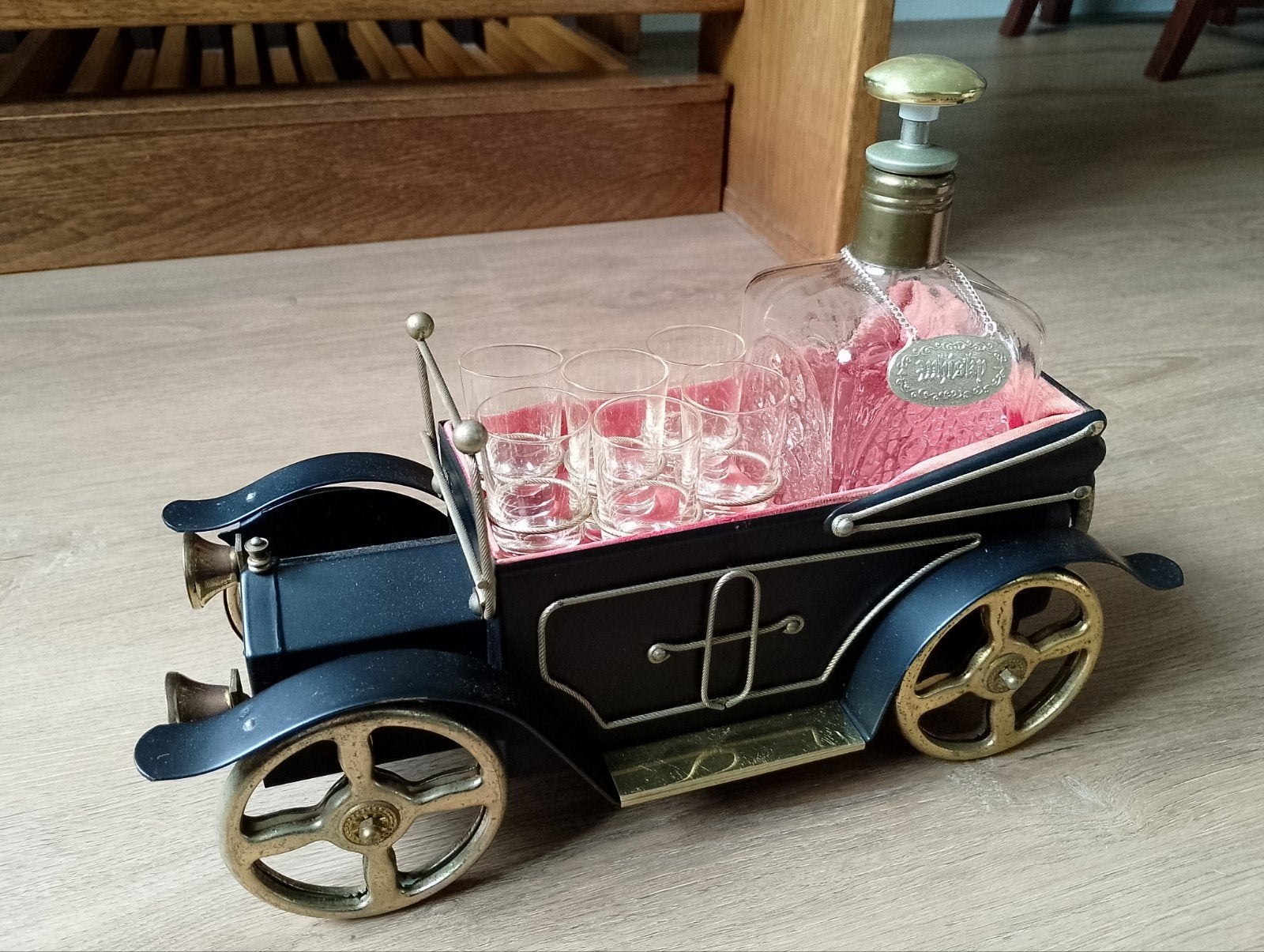 Rolls Royce muziekdoos likeurset, Antiek en Kunst, Ophalen of Verzenden