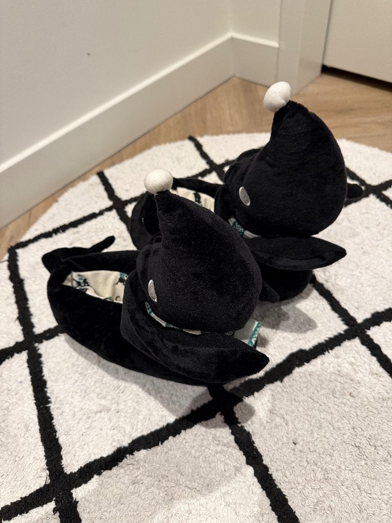 heel goed zwart Hema Takkie pantoffels sloffen 39 40 schoen, Kleding | Dames, Zwart, Ophalen of Verzenden, Zo goed als nieuw, Pantoffels of Sloffen