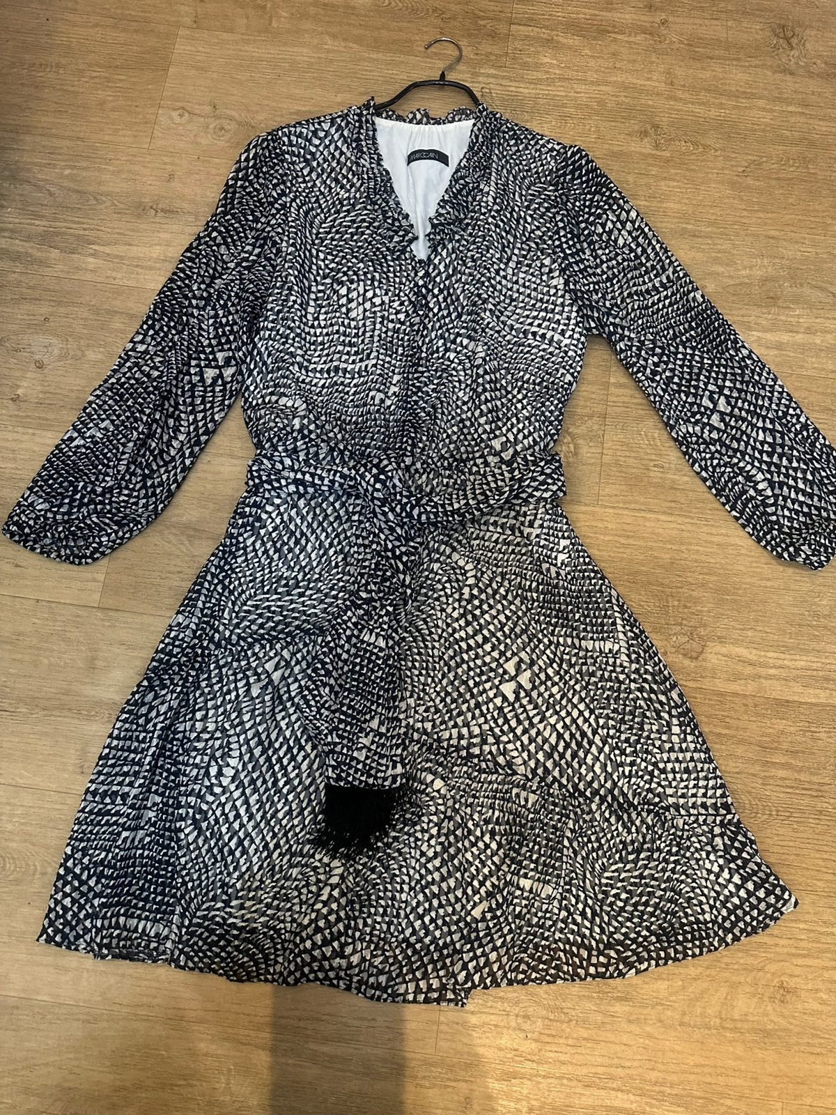 MARCCAIN 4/40, Ophalen of Verzenden, Zo goed als nieuw, Maat 38/40 (M), Zwart