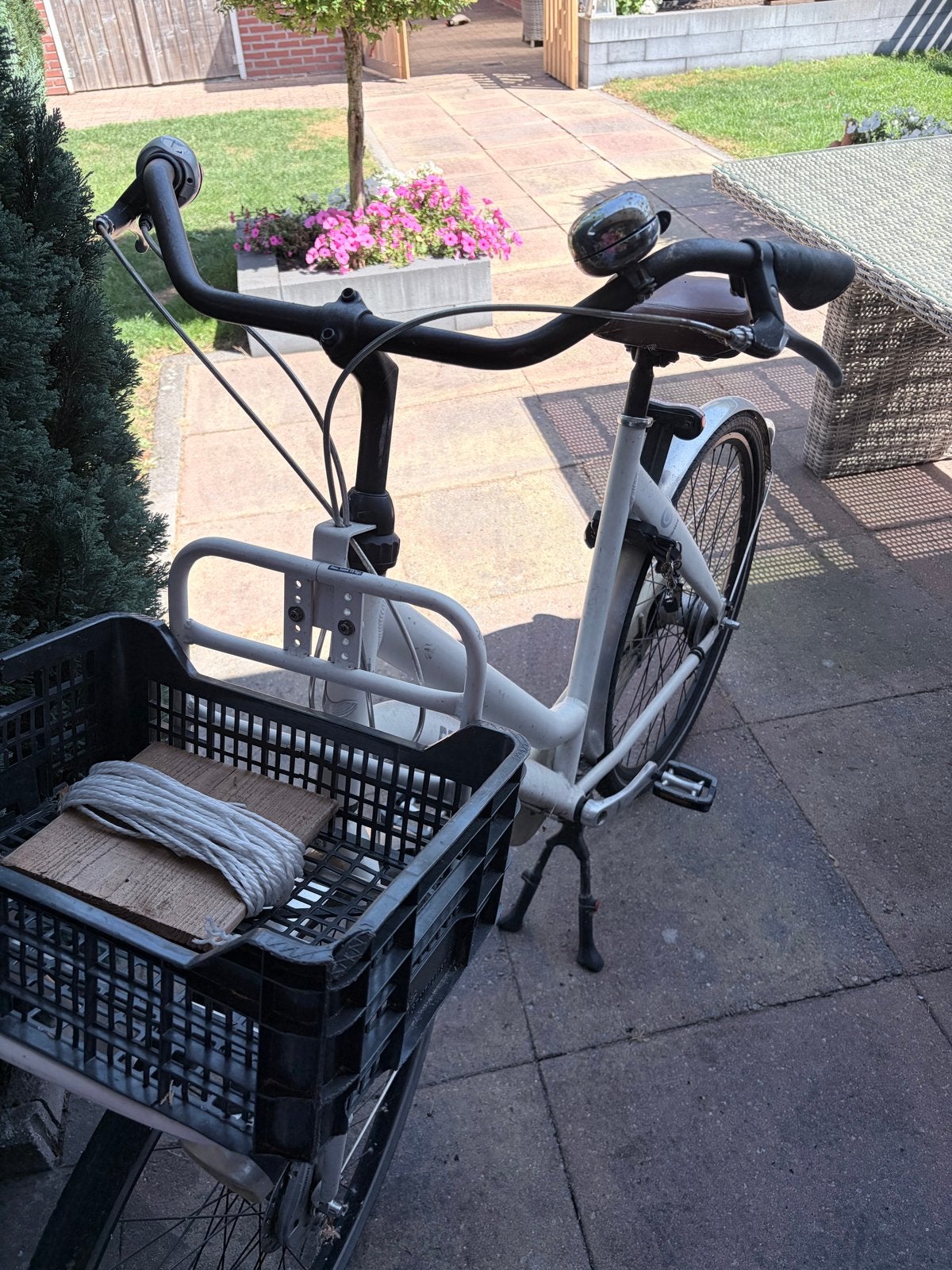 Cortina Crush Damesfiets - Wit met Voordrager, Gebruikt, Versnellingen, 50 tot 53 cm, Trommelrem