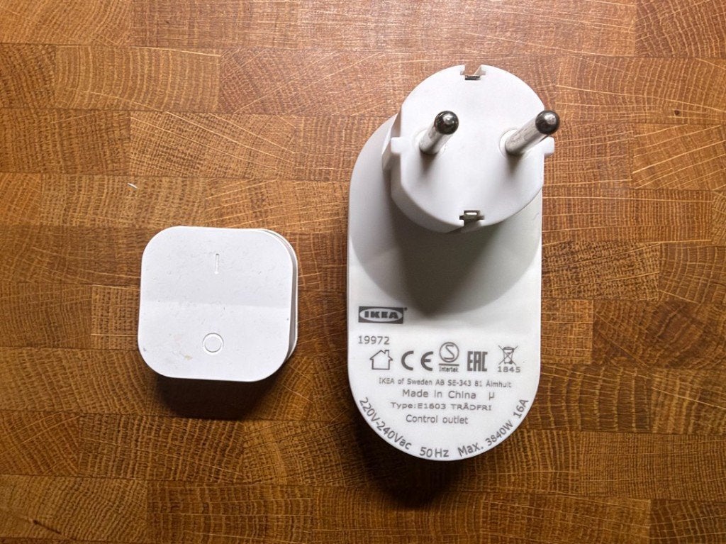 IKEA TRÅDFRI Slimme Stekker E1603 + Aan/Uit Knop E1743, Ophalen of Verzenden, Gebruikt, Overige merken, Stopcontact