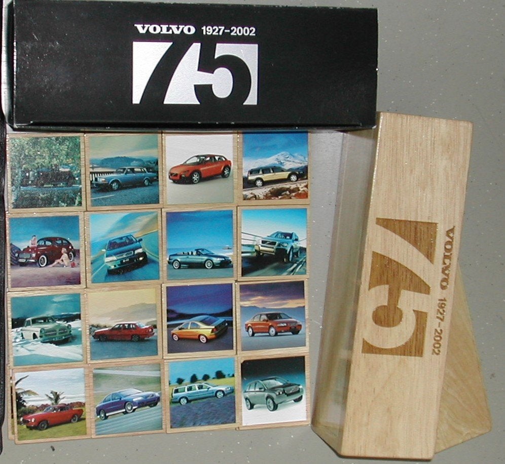 Memory spel 75 jaar volvo 1927-2002 in houten box 16 delig ., Verzamelen, Ophalen of Verzenden, Nieuw, Auto's