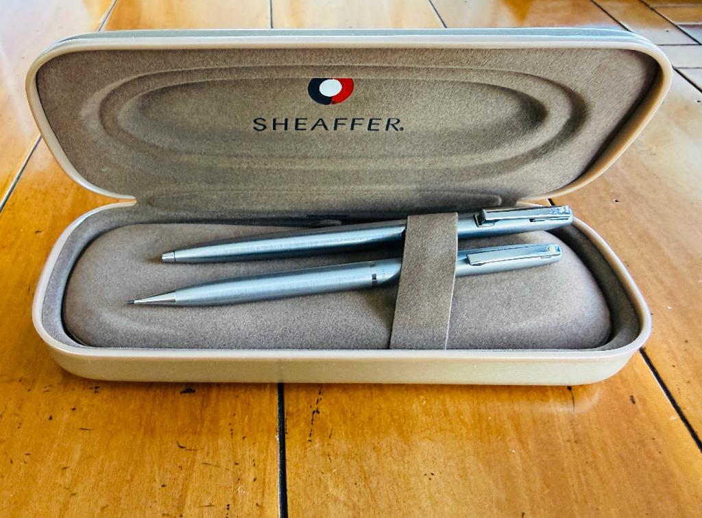 Sheaffer Imperial 440 pennenset – balpen + vulpotlood 0,9 mm, Verzamelen, Pennenverzamelingen, Met doosje, Ophalen of Verzenden