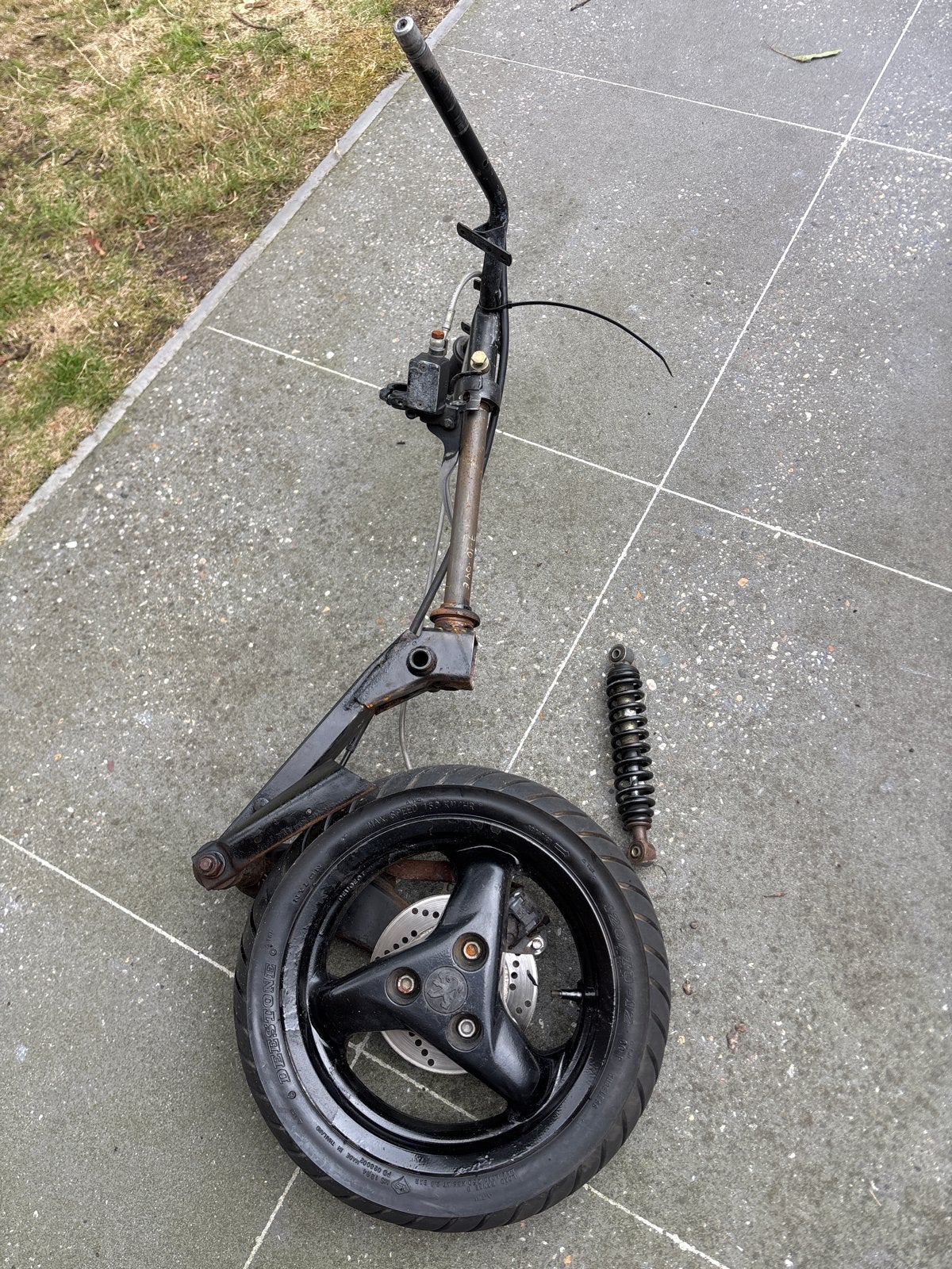 Speedfight 2 mono voorvork met stuur, remklauw en wiel, Fietsen en Brommers, Brommeronderdelen | Scooters, Ophalen of Verzenden