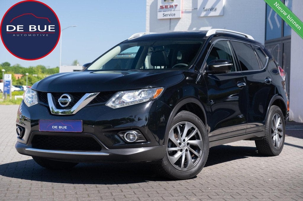 Nissan X-Trail|Rogue 2.5 Automaat|Tekna+|Trekhaak|Leder|Bose, 4 cilinders, 7 stoelen, Zwart, Bedrijf