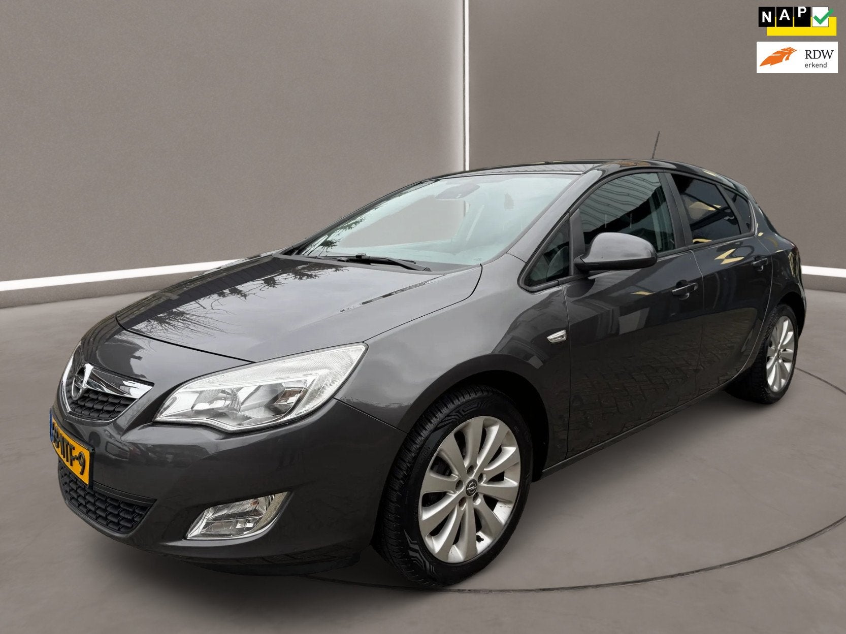 Opel Astra 1.4 Turbo Edition 120 Pk Airco Nap, Voorwielaandrijving, Euro 5, Stof, 680 kg