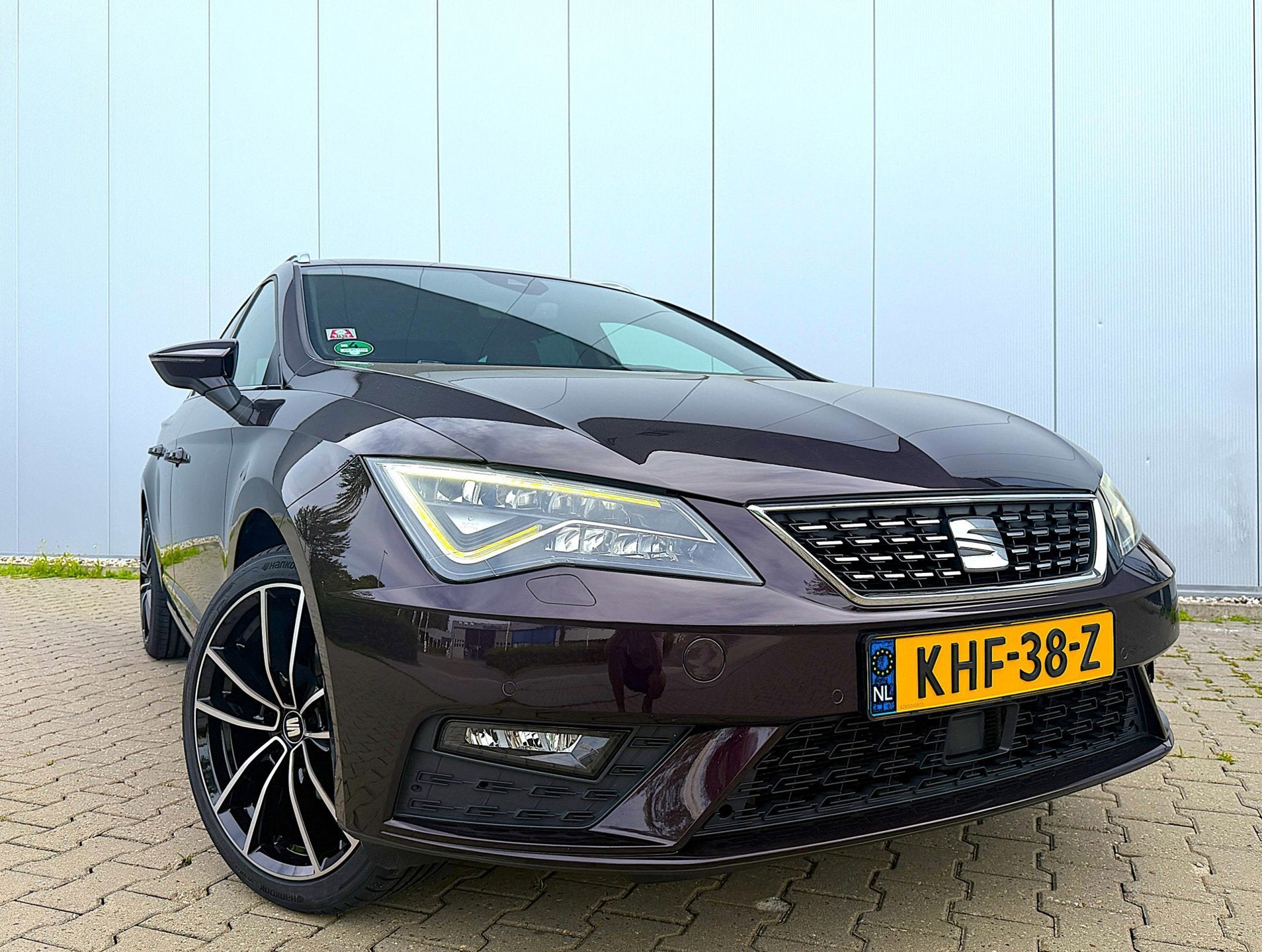 Seat LEON ST 1.4 TSI 150PK Xcellence Automaat | ACC | Seat S, Auto's, Dealer onderhouden, Gebruikt, Euro 6, 150 pk