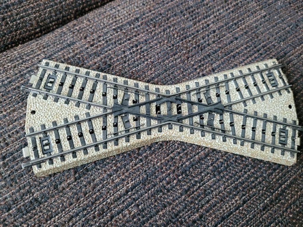 Treinkruising märklin in goede staat 20 cm lang 8 cm breed, Hobby en Vrije tijd, Ophalen of Verzenden
