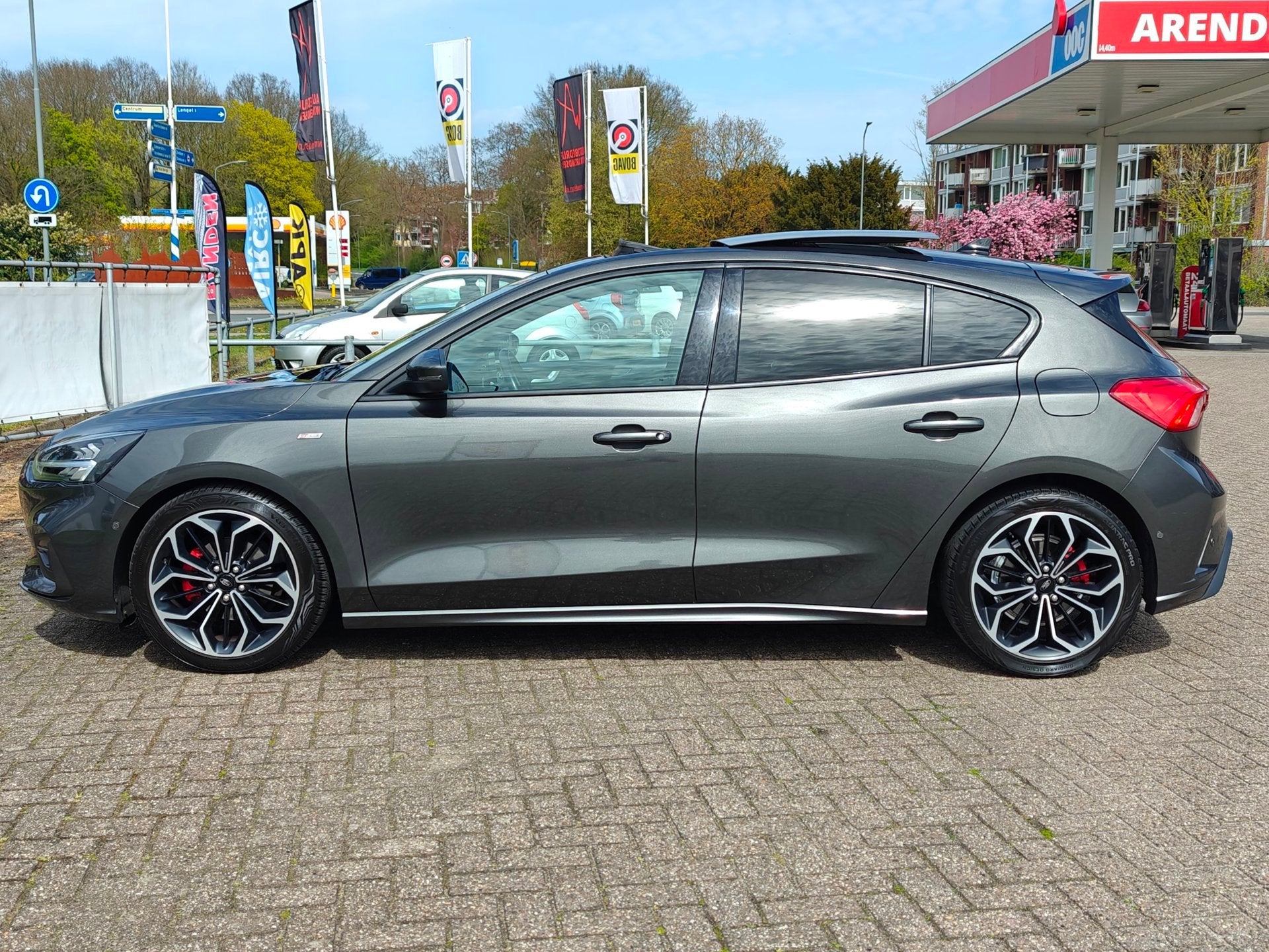 Ford Focus 1.0 EcoBoost ST Line Business | LED | Panoramadak, Auto's, Gebruikt, Euro 6, Origineel Nederlands, Bedrijf