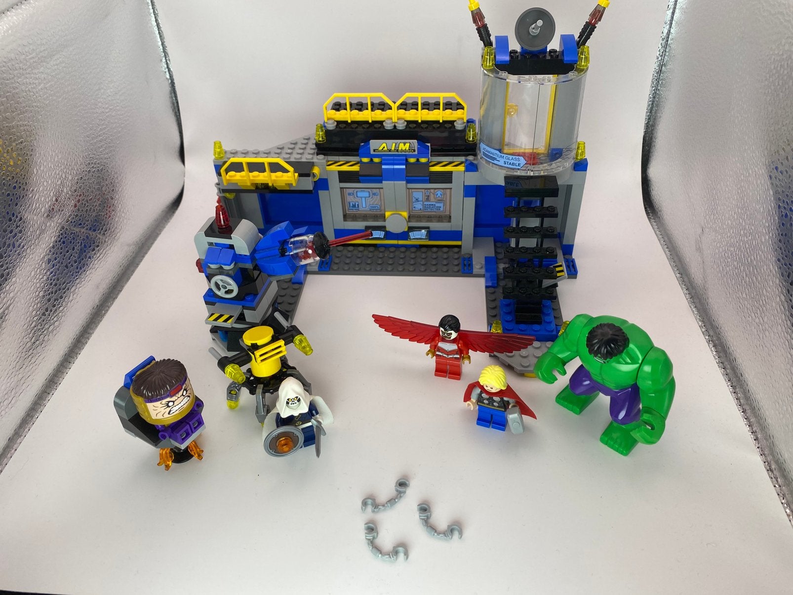 LEGO Marvel Superheroes 76018 Hulk Slooppartij, Marvel, Lego, Ophalen of Verzenden, Zo goed als nieuw