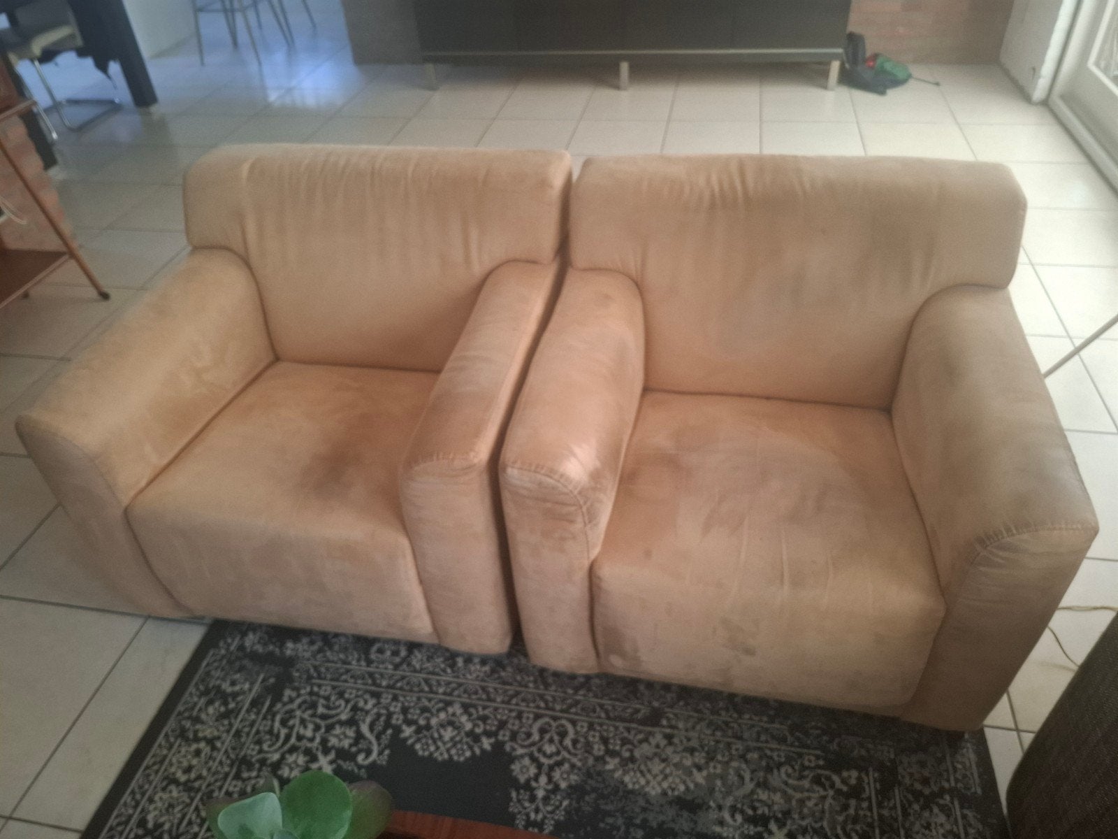 Gratis: 2 fauteuils, Ophalen, Gebruikt, Tweepersoons, 75 tot 100 cm