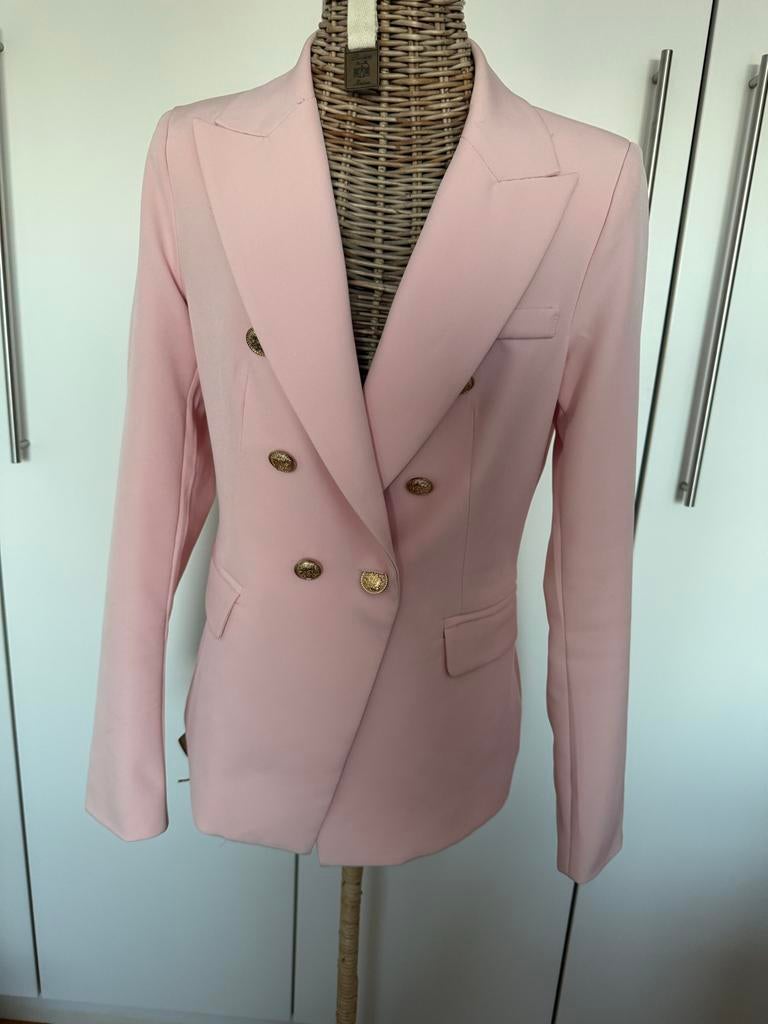Licht roze Attentif kolbert met gouden knopen, Ophalen of Verzenden, Zo goed als nieuw, Jasje, Roze