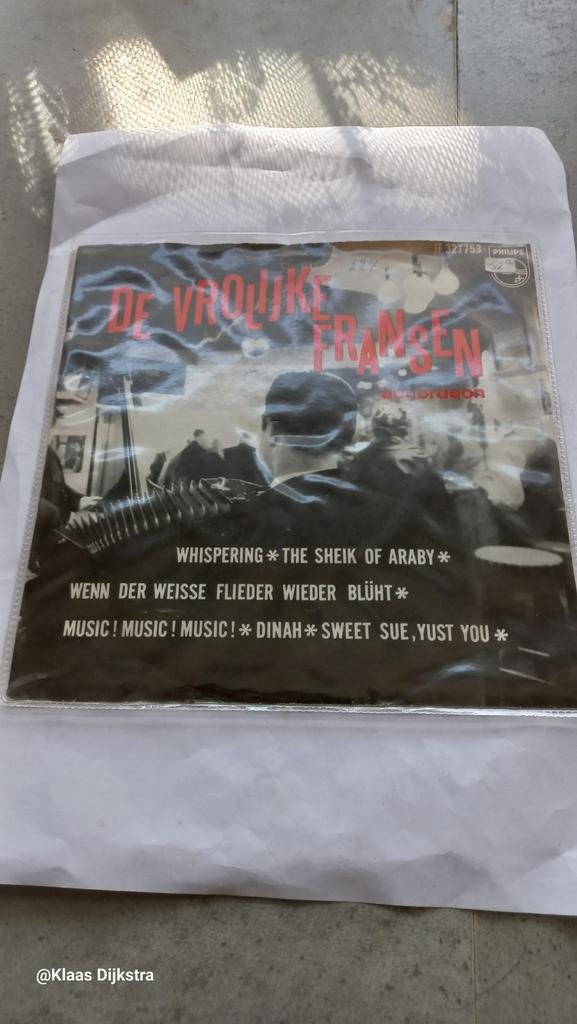 EP  De Vrolijke Franssen  Whispering, Gebruikt, Voor 1960, 7 inch, Ophalen of Verzenden