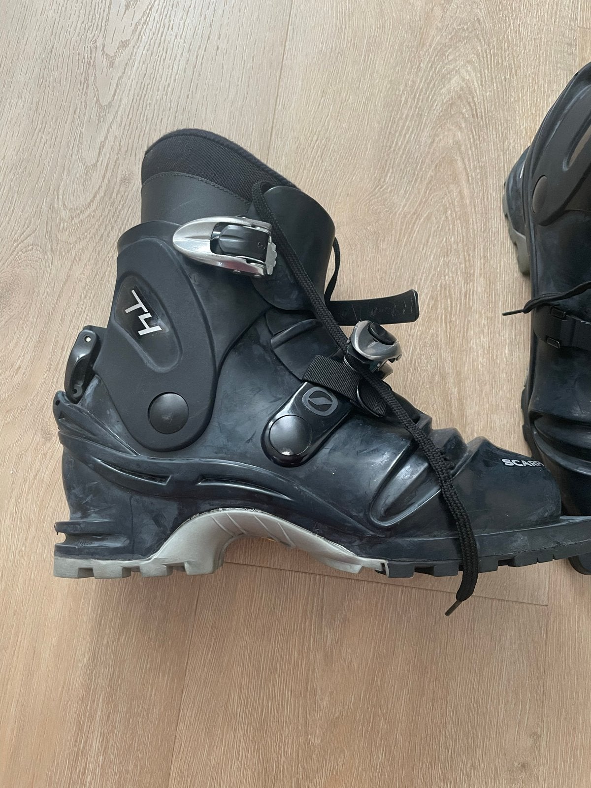 Scarpa T4 Telemark skischoenen - Maat 10/11, Sport en Fitness, Overige merken, Gebruikt, Schoenen, Ophalen of Verzenden