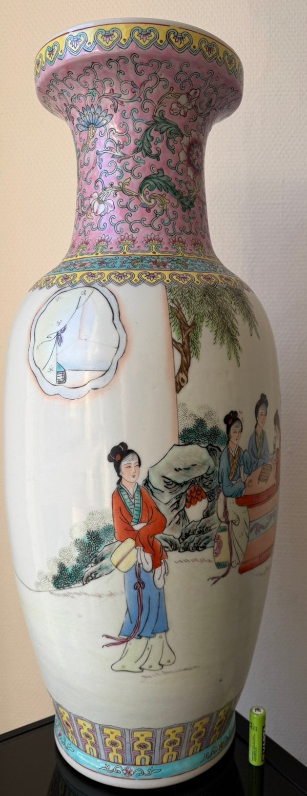 Mega vintage Chinese vaas met 8 dames, Antiek en Kunst, Verzenden