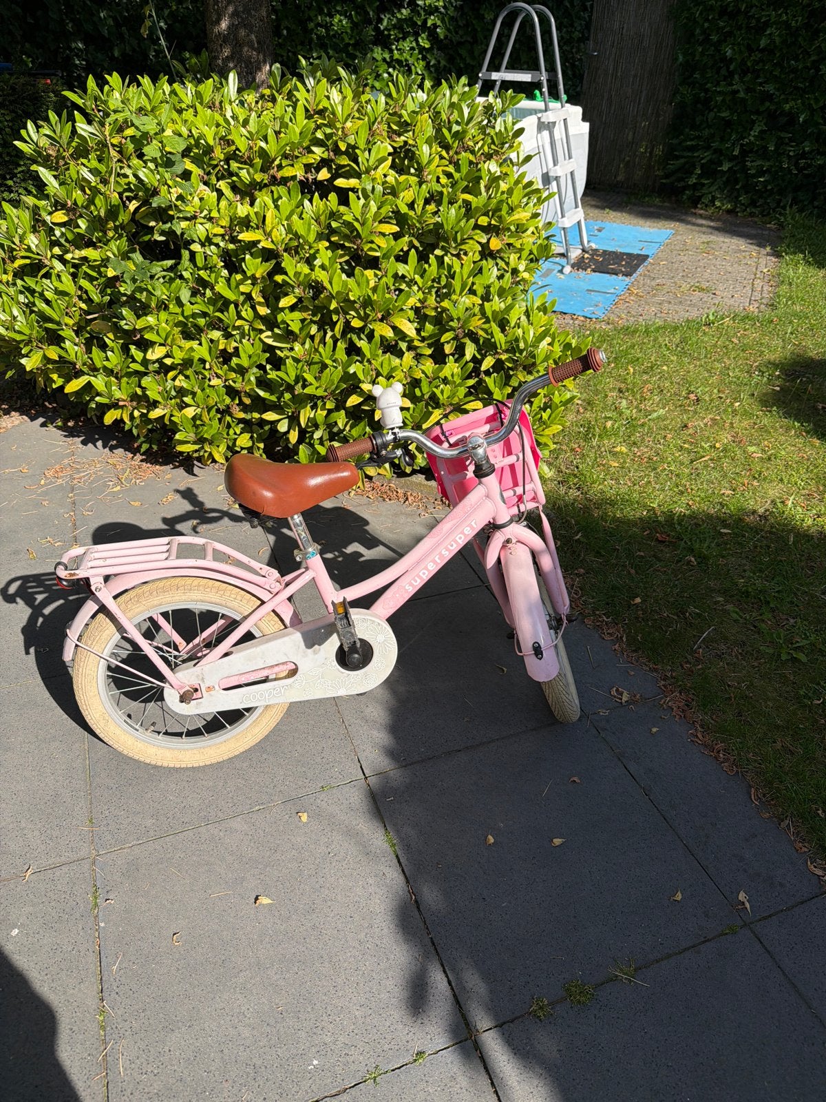 Roze kinderfiets SuperSuper Cooper 16 inch, Fietsen en Brommers, Ophalen, Gebruikt, Terugtraprem, 16 tot 20 inch