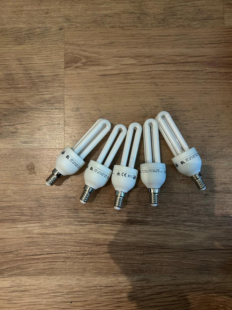 5x nieuwe Spaarlamp E14 9W ( 40W), 30 tot 60 watt, E14 (klein), Nieuw, Ophalen of Verzenden