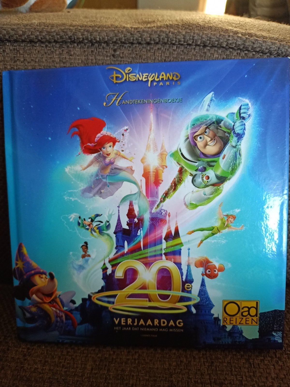 Disneyland parijs, handtekeningen boekje, 20e verjaardag., Ophalen of Verzenden, Zo goed als nieuw