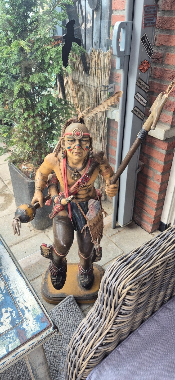 Groot Indianenbeeld met Speer en Tomahawk, Ophalen, Gebruikt, Mens