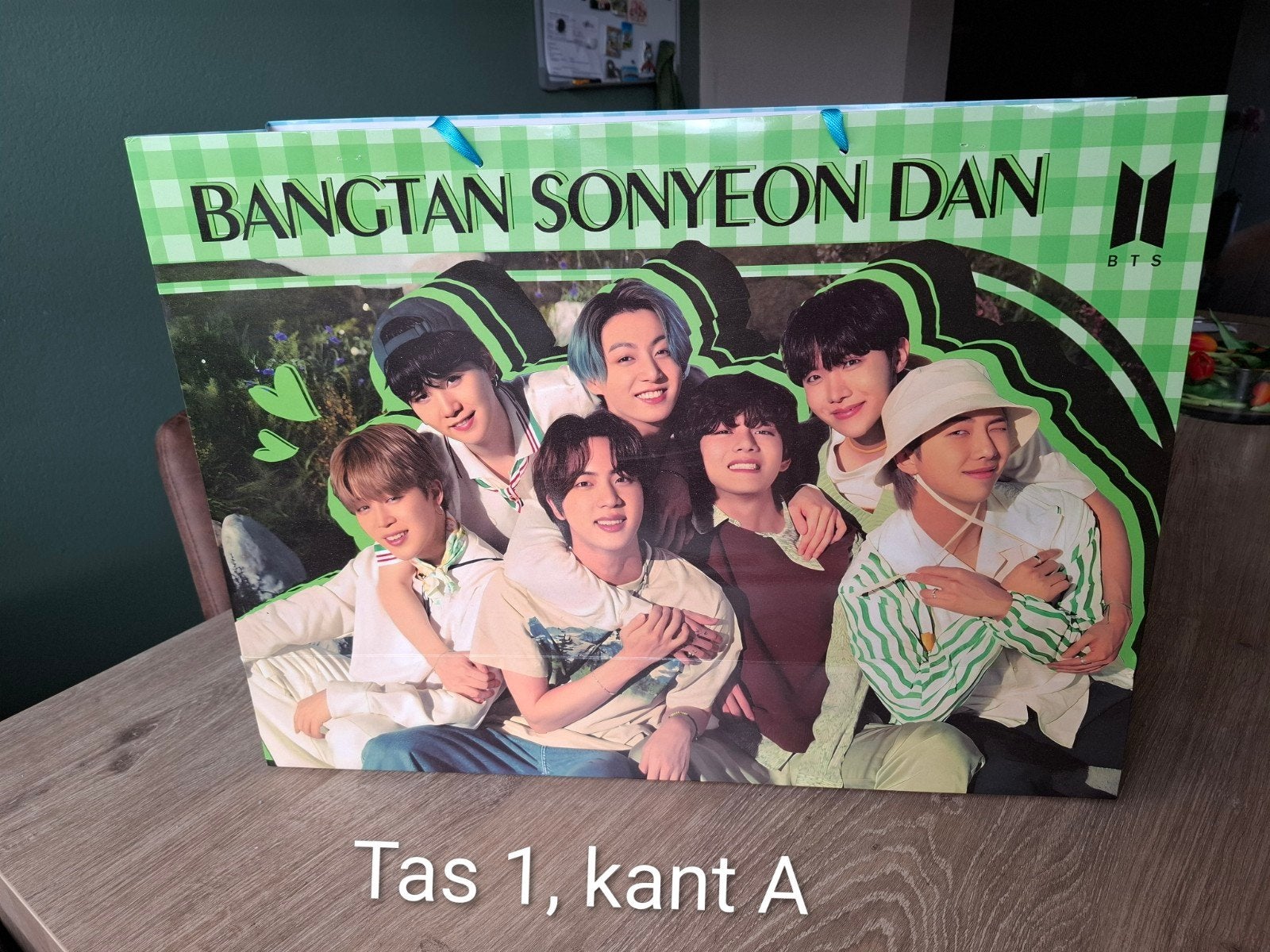 BTS shopper/cadeautassen, Ophalen, Gebruikt, Poster, Artwork of Schilderij
