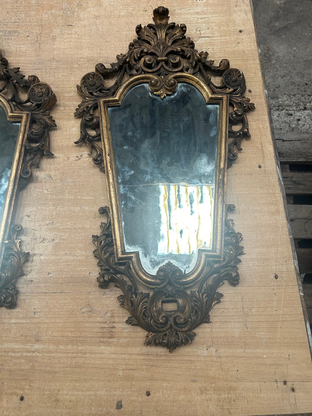Set van 2 decoratieve Italiaanse spiegels, Antiek en Kunst, Antiek | Spiegels, Ophalen, Overige vormen, Minder dan 50 cm, Minder dan 100 cm