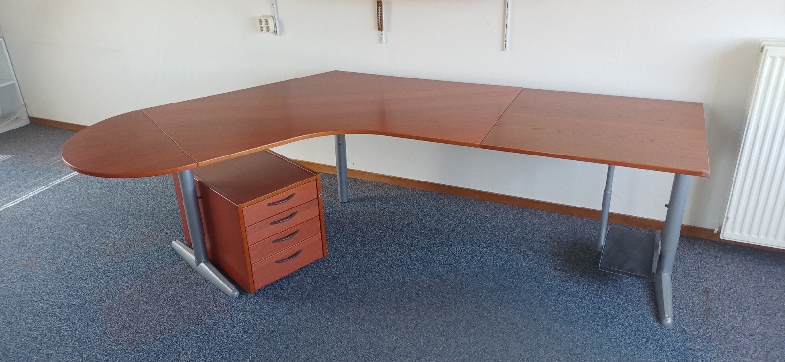 IKEA Hoekbureau inclt stoel - Ruim en Functioneel, Ophalen, Demontabel, Gebruikt, Spaanplaat of MDF