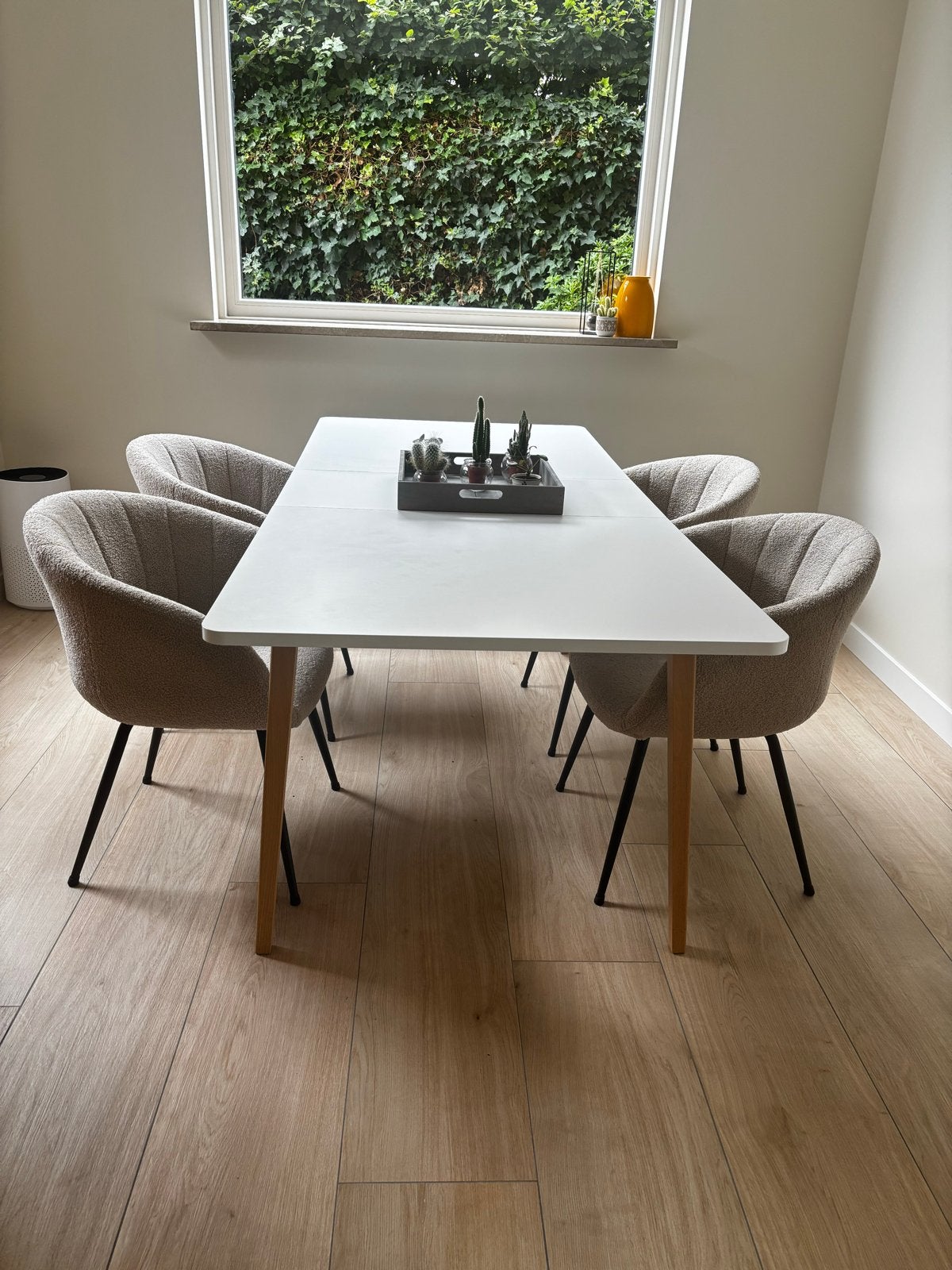 Uitschuifbare eettafel met 4 stoelen, Gebruikt, 150 tot 200 cm, Vier personen, Rechthoekig