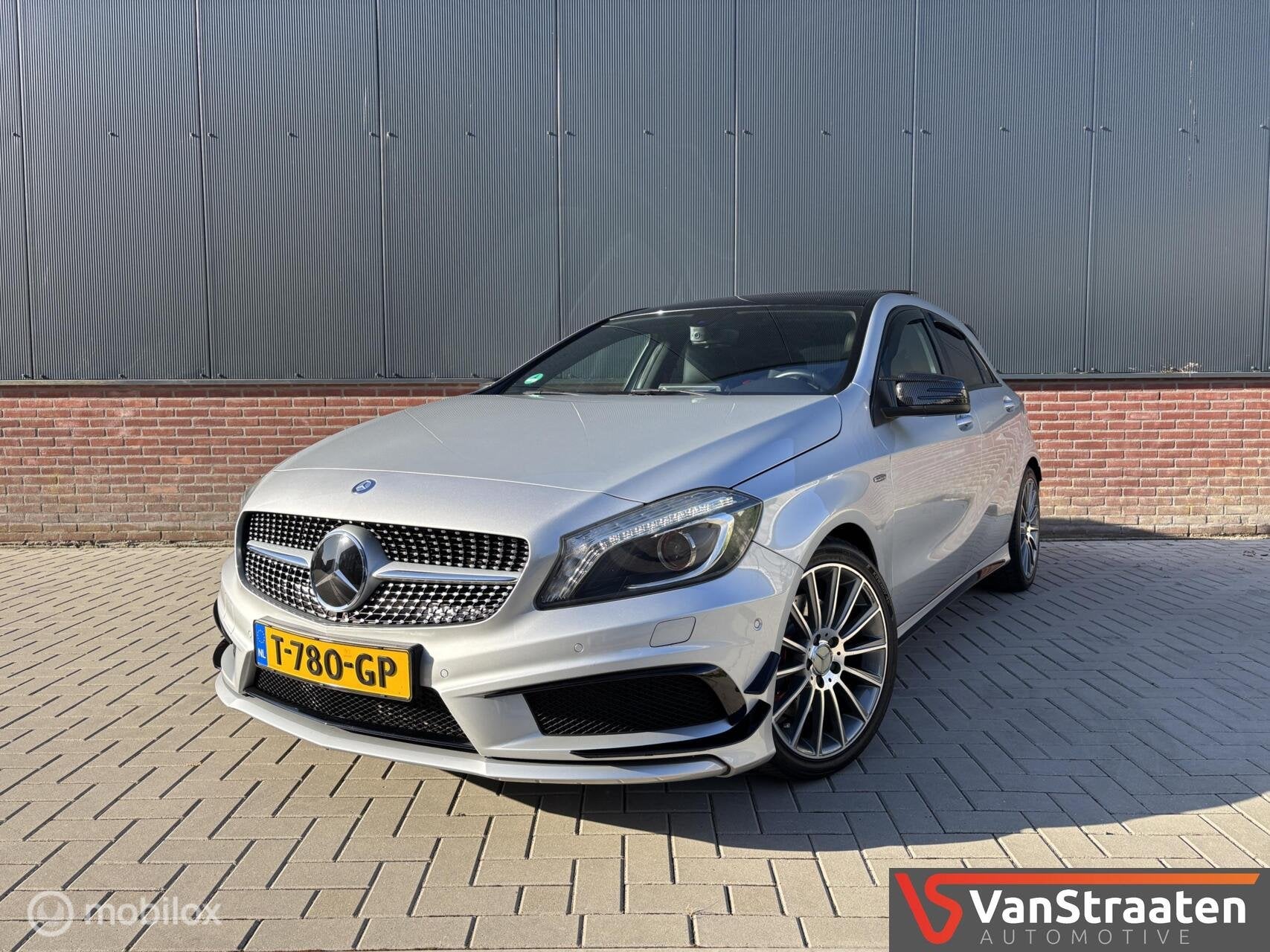Mercedes A-klasse 250 Sport Ambition | Carplay | Automaat, Auto's, 730 kg, Gebruikt, 4 cilinders, 1365 kg