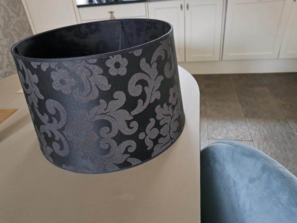 Lampenkap groot zwart, Ophalen, 25 tot 50 cm, Zwart, Rond