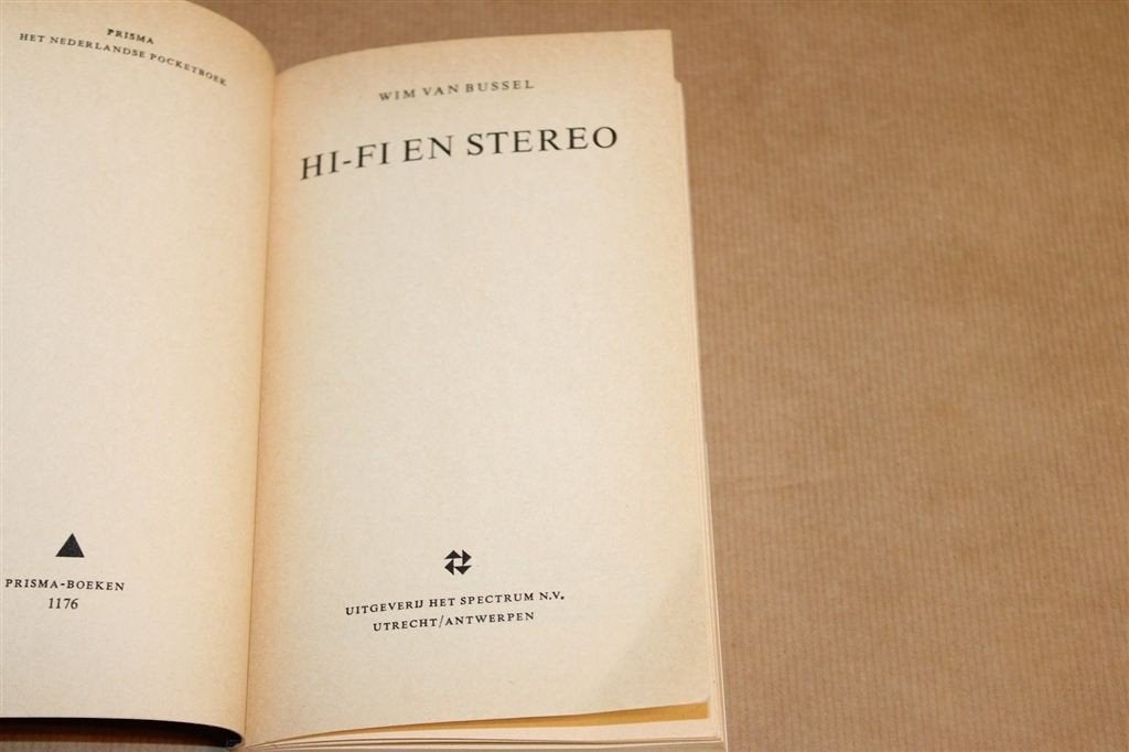 Hi-fi en Stereo — Grammofoon & Geluidsweergave, Vintage 1972, Ophalen of Verzenden, Gelezen, Artiest