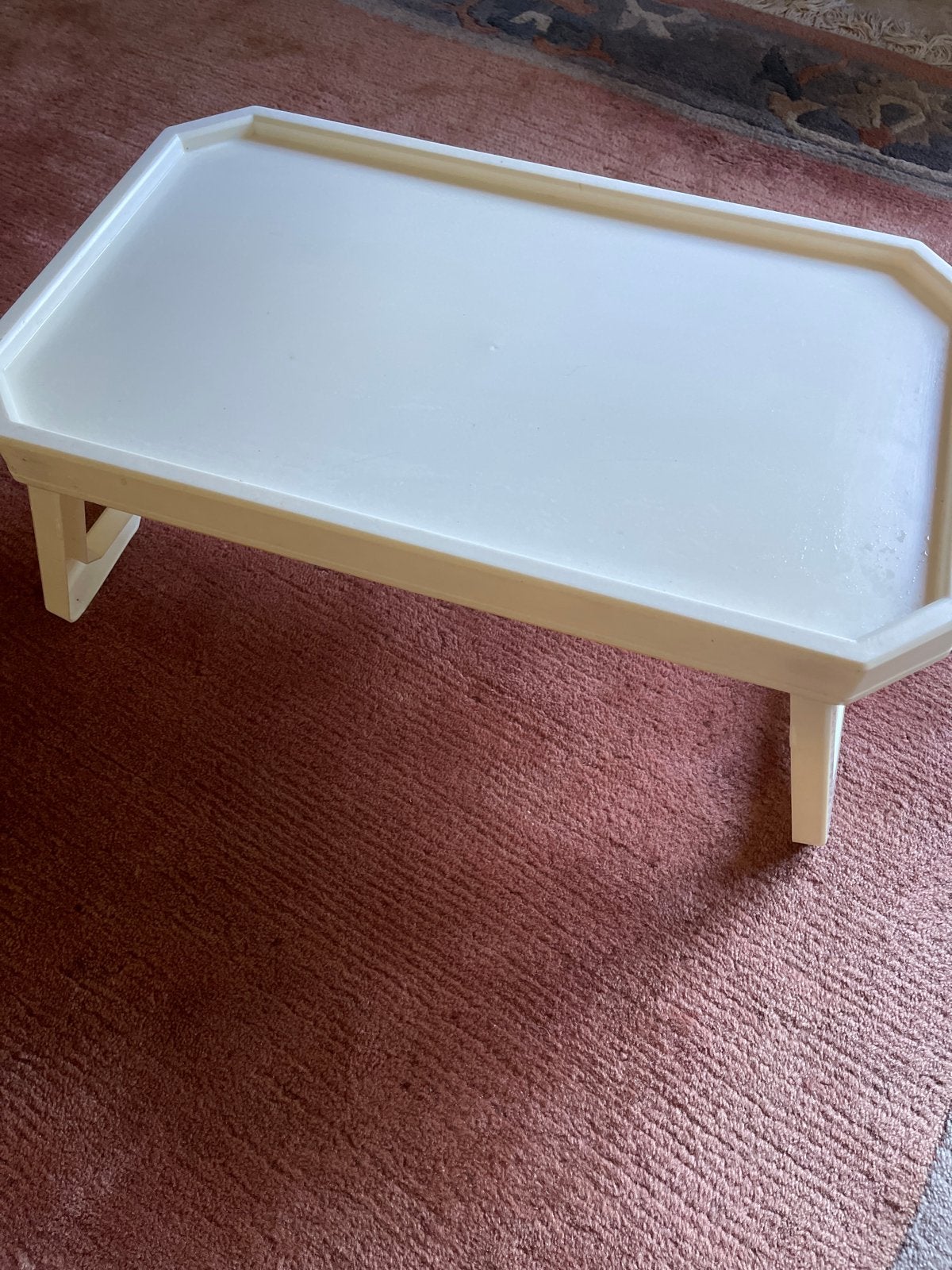 Opvouwbaar bedtafeltje/laptoptafeltje - Crème, Ophalen, Gebruikt, Wit, Kunststof