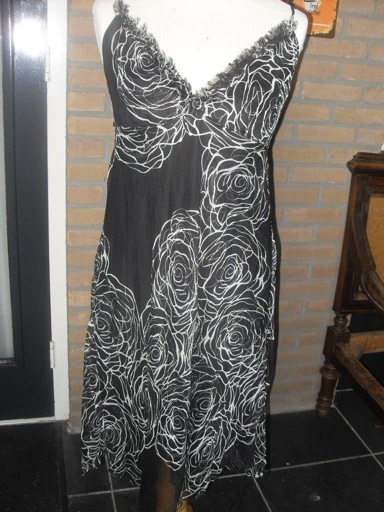 La Fee Maraboutee, 42, La Fee Maraboutee, Maat 42/44 (L), Zo goed als nieuw, Knielengte