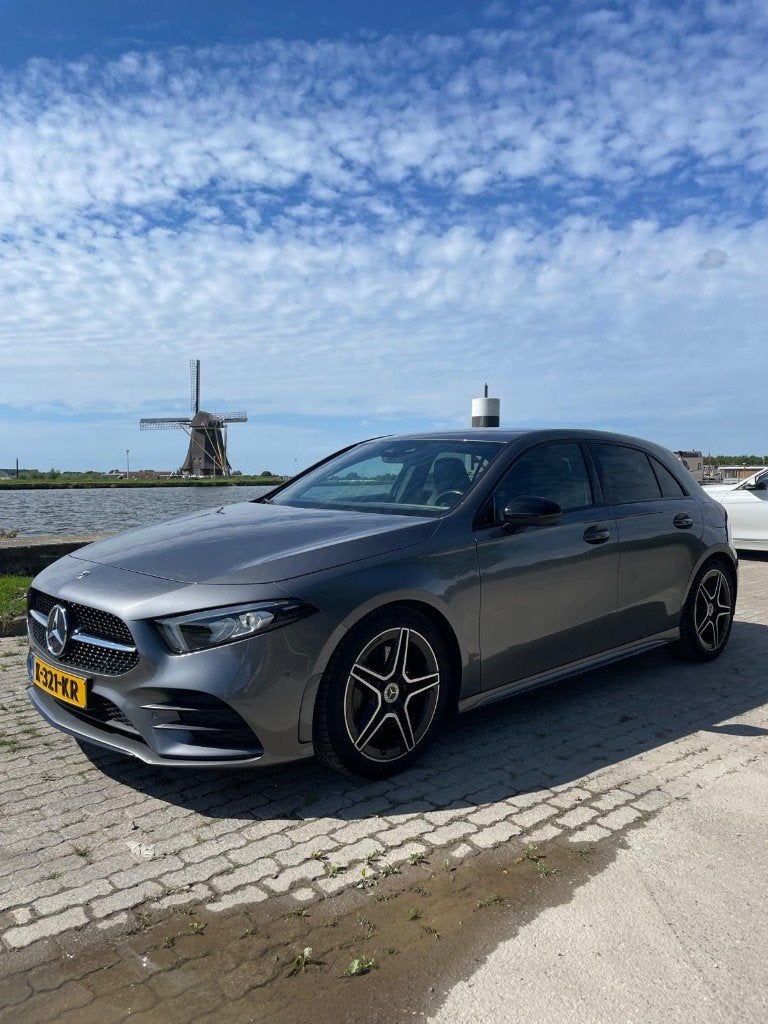 Mercedes-Benz A-Klasse A 220 250pk! AMG | Zeer Sportief!, Auto's, Mercedes-Benz, Metallic lak, 75 €/maand, Particulier, 1600 kg