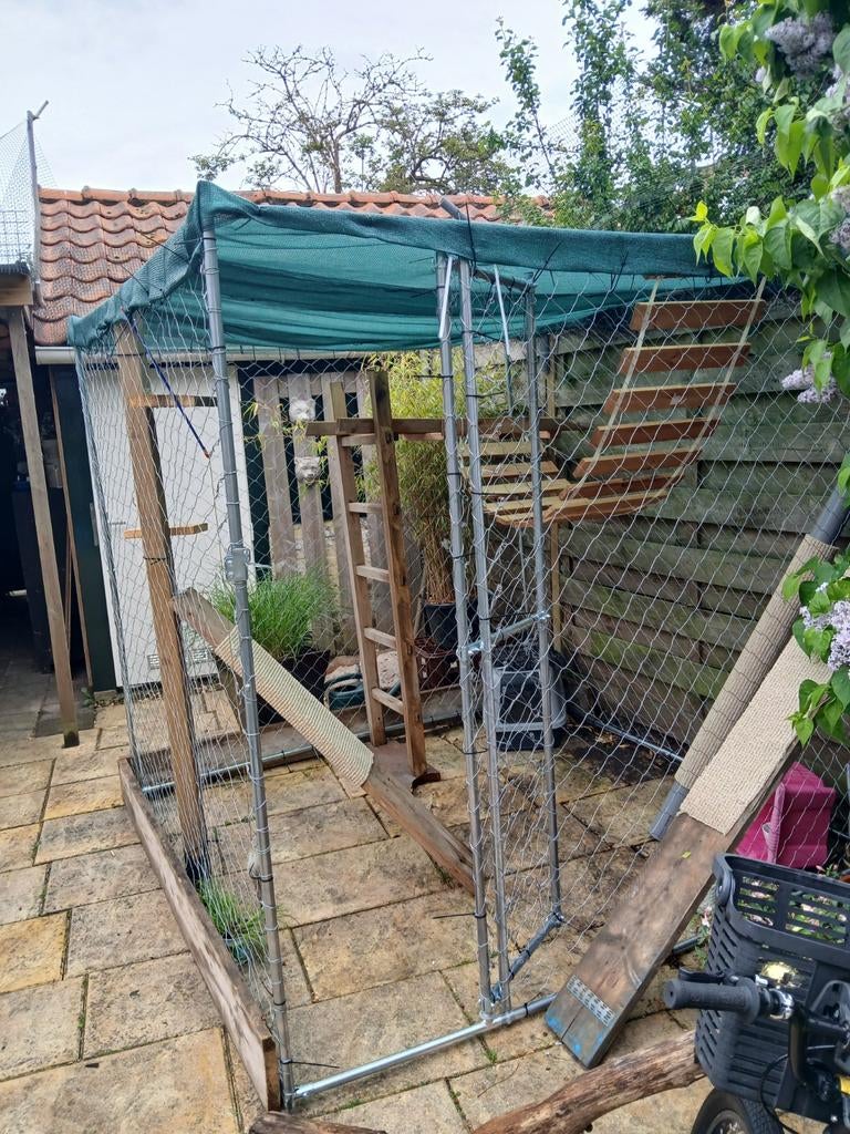 Kennel/ buitenverblijf kat /hond 2x2x2, Dieren en Toebehoren, Pluimvee | Toebehoren, Ophalen of Verzenden, Kippenhok of Kippenren