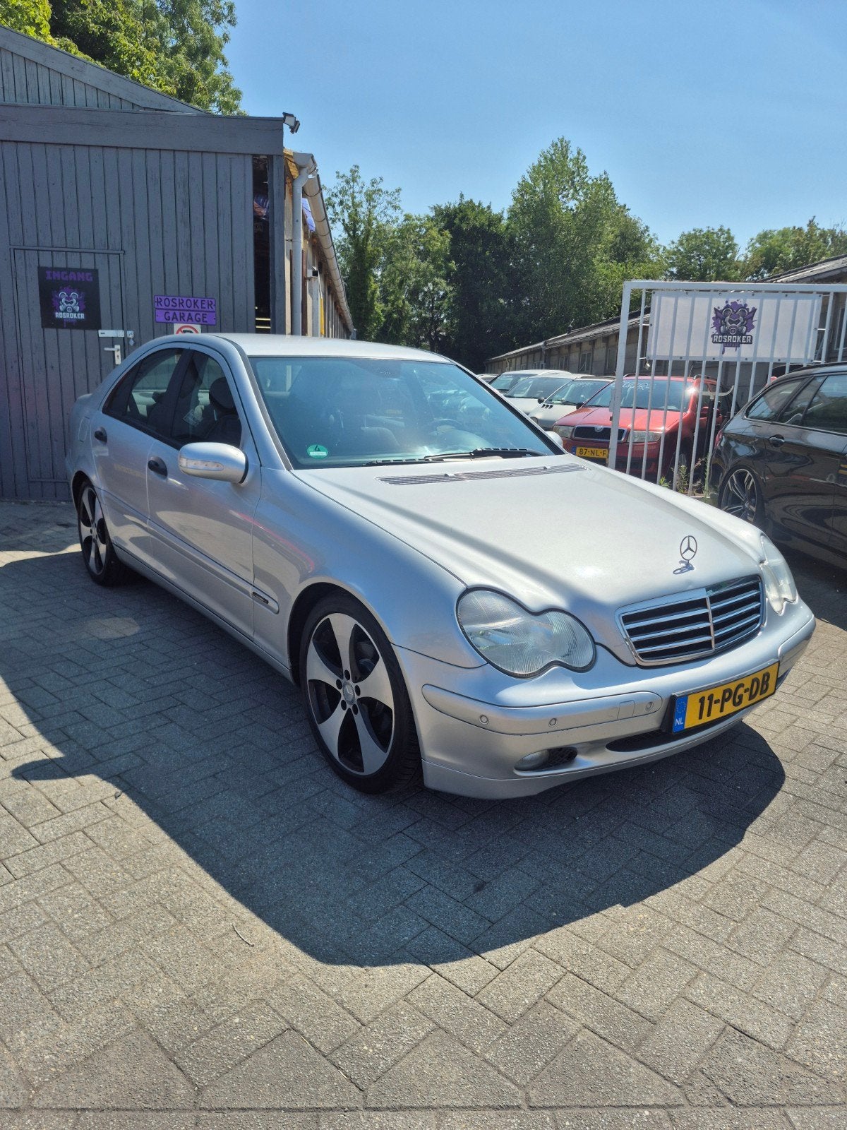 Mercedes-Benz C-Klasse 1.8 C180 Kompr Sedan 2004 Grijs, 13 km/l, Achterwielaandrijving, 1796 cc, Origineel Nederlands
