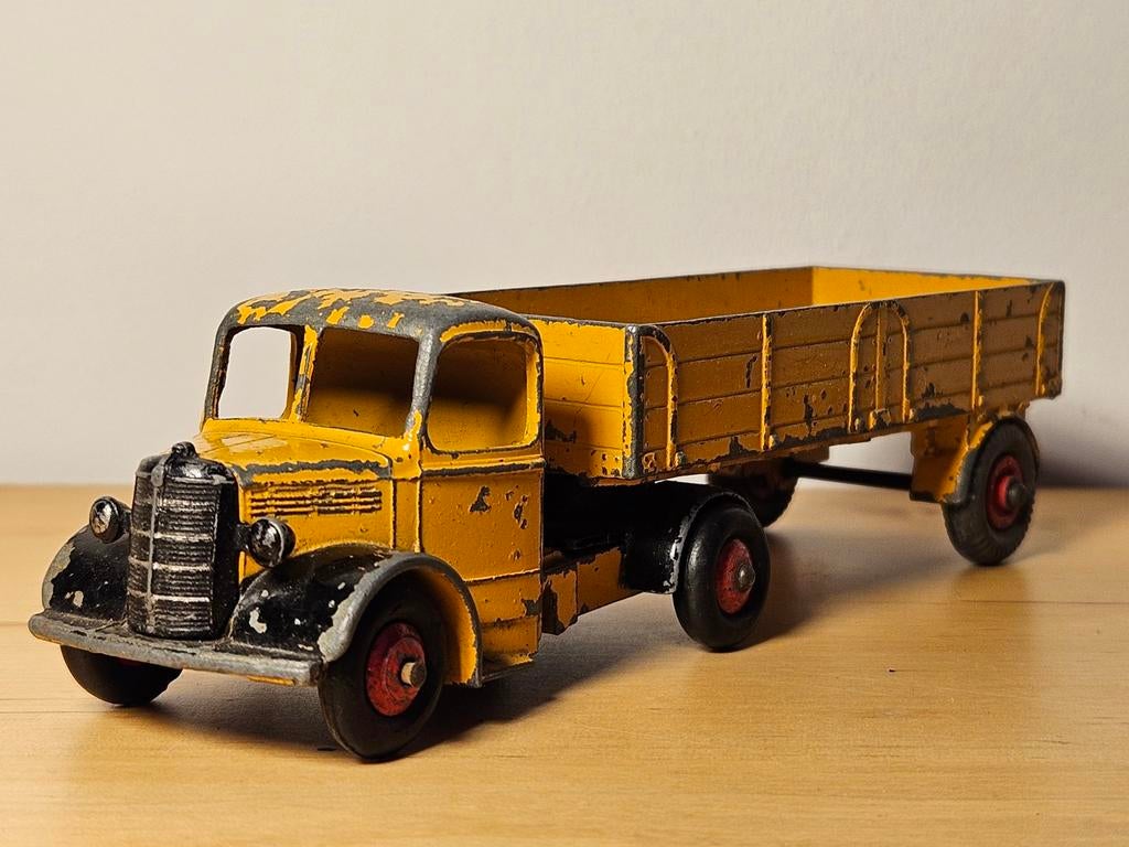 Dinky Toys Bedford Articulated Lorry QL/OX - Vintage Truck, Hobby en Vrije tijd, Modelauto's | 1:43, Ophalen of Verzenden, Gebruikt