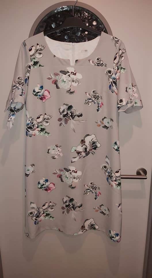 Atmos Fashion jurk, mt 42, Belgische mode, Maat 42/44 (L), Ophalen of Verzenden, Zo goed als nieuw, Knielengte