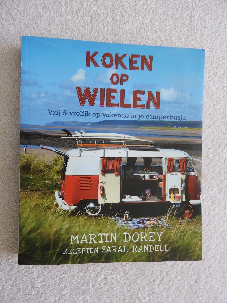 Koken op wielen - Vrij en vrolijk op vakantie in camperbusje, Ophalen of Verzenden, Zo goed als nieuw, Azië en Oosters