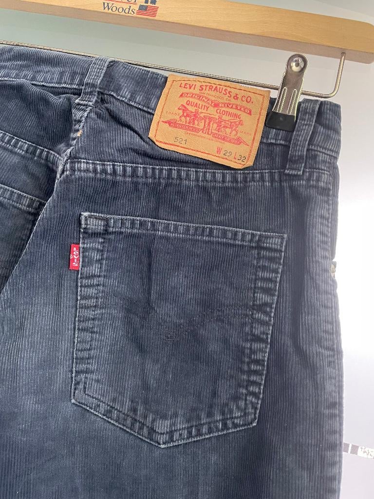 Levi's - blauwe velours broek, Blauw, Ophalen of Verzenden, Zo goed als nieuw, Levi’s