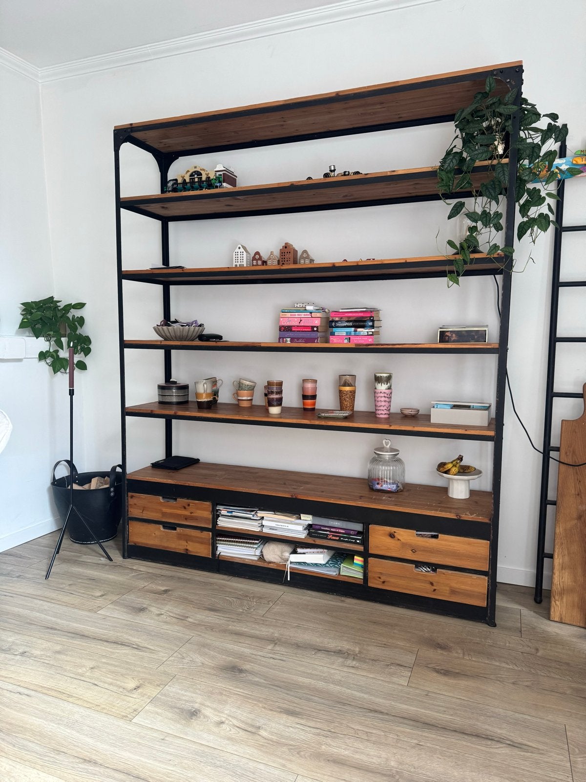 Industriële kast met lades en planken, Huis en Inrichting, Kasten | Boekenkasten, Ophalen, 200 cm of meer, 150 tot 200 cm, Zo goed als nieuw