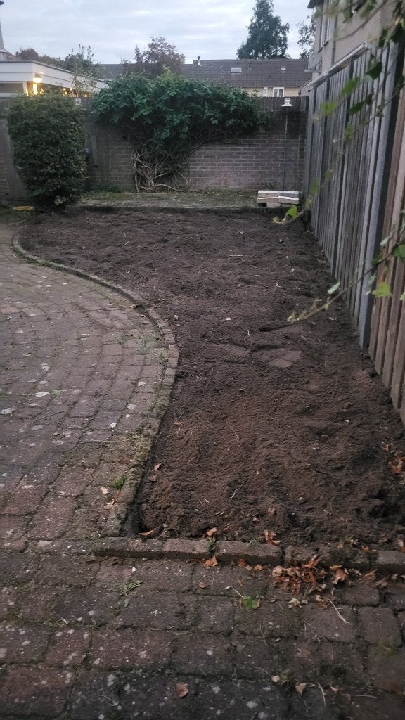 Zwarte tuinaarde, Ophalen, Tuinaarde