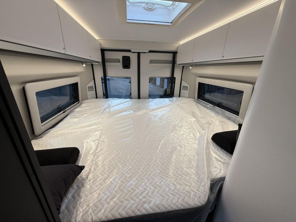 BOMVOL! Adria Twin Supreme 640 SGX 180PK - Heavy chassis, Koelkast, Fiat, Tot en met 2, 6 tot 7 meter