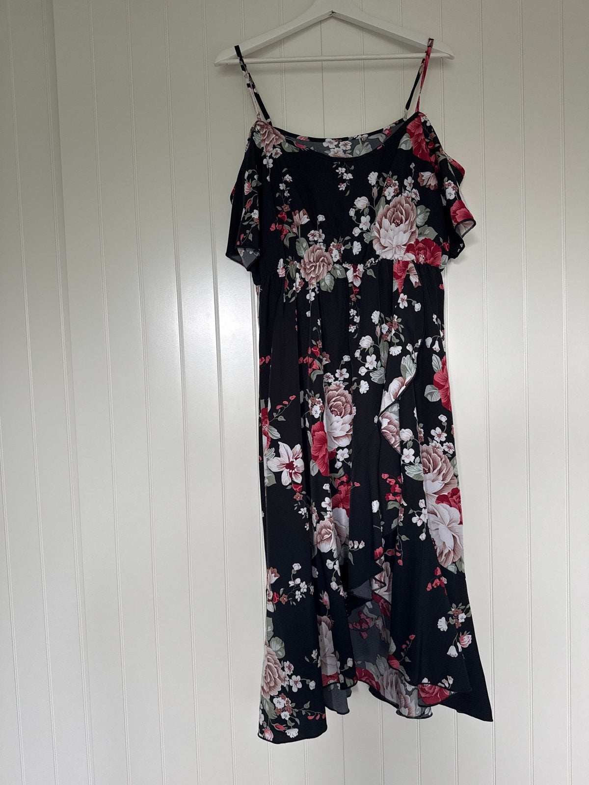 Shein jurk met bloemenprint off-shoulder, Zwart, Maat 46/48 (XL) of groter, Nieuw, Ophalen of Verzenden