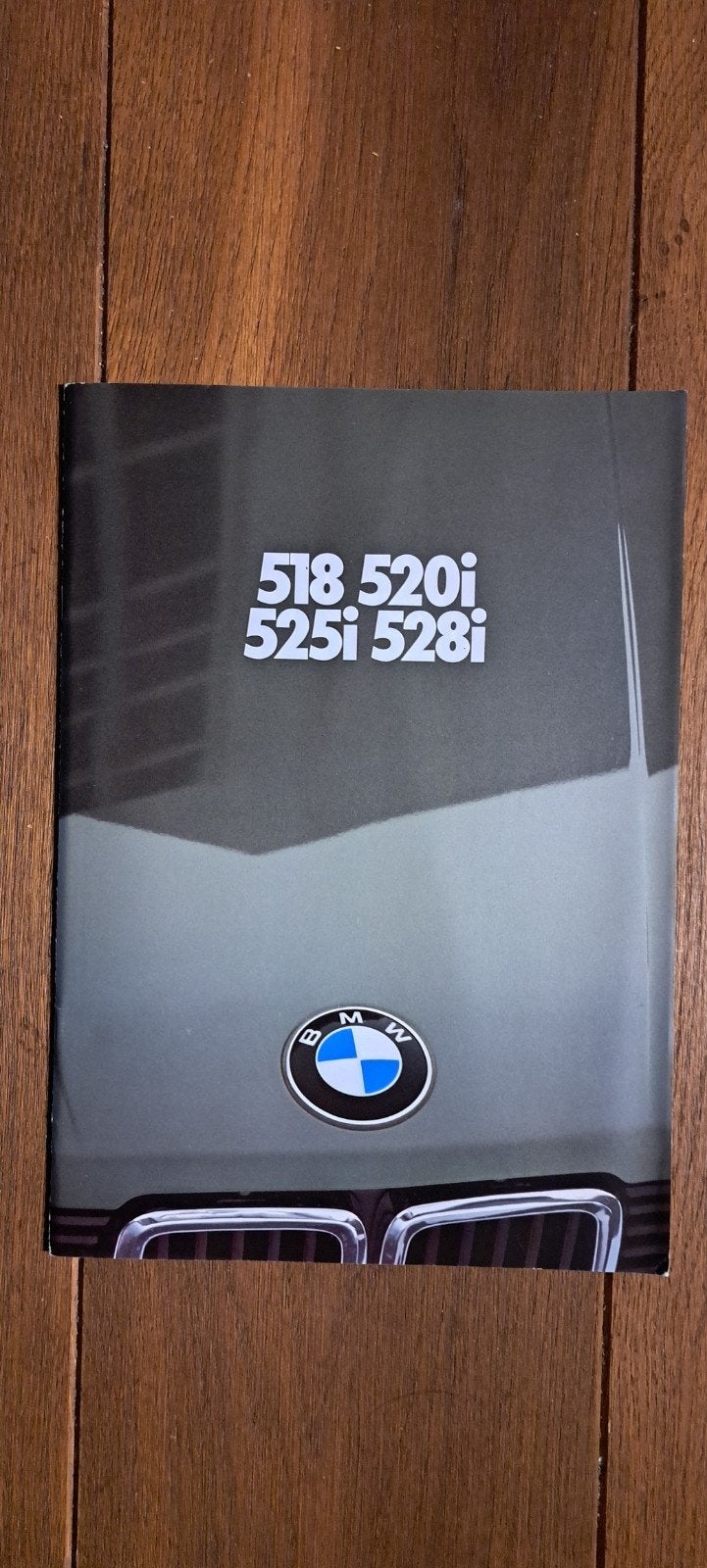 bmw 5 serie brochure 1981, Ophalen of Verzenden, Zo goed als nieuw, BMW