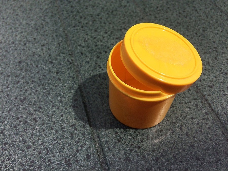sterke plastic potjes met dekseltjes - kokertje opbergpotjes, Ophalen of Verzenden, Zo goed als nieuw, Overige typen