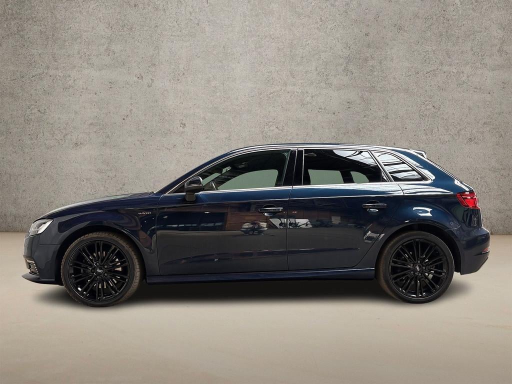 Audi A3 Sportback 1.4 e-tron Sport 204Pk Automaat (VIRTUAL C, Auto's, Audi, Stof, Gebruikt, 4 cilinders, Blauw